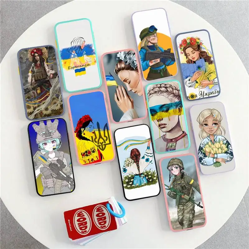 

Ukraine Flag girl Pattern Phone Case for iPhone X XR XS 7 8 Plus 11 12 13 pro MAX 13mini Translucent Matte Case