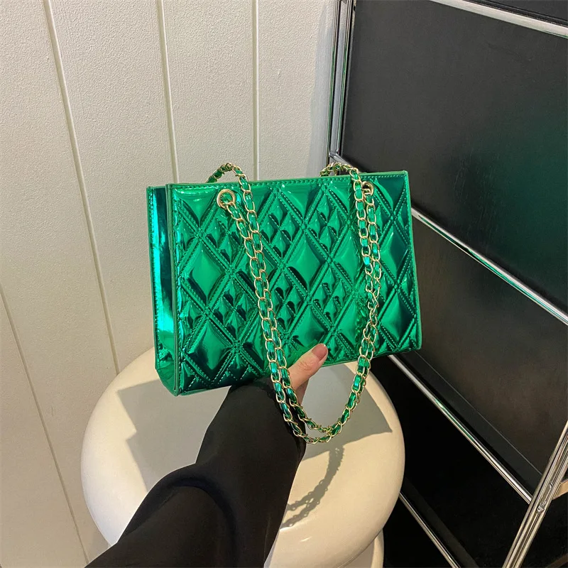

Lingge Large Capacity One Shoulder Bag Women's 2023 Spring Fashion Chain Crossbody Bag Simple and Casual Western Style Tote Bag