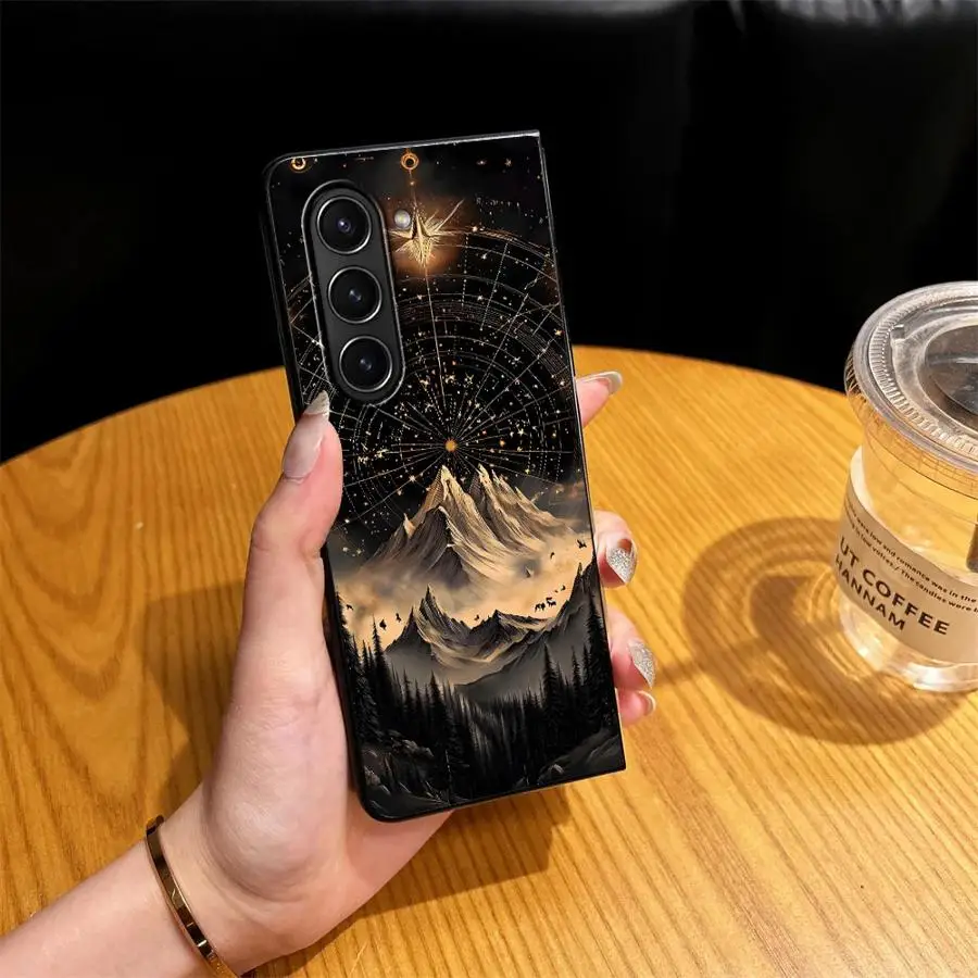 Фото Чехол-накладка Montane Forest Phone Shell Funda для Samsung Galaxy Z Fold 8 Ultra, Z Fold 7, Z Fold 6, Z Fold 5, Z Fold 4, Z Fold 3 №1