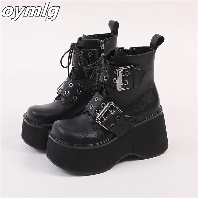 Сапоги на толстой подошве женские узкие сапоги из бисквита новинка 2024