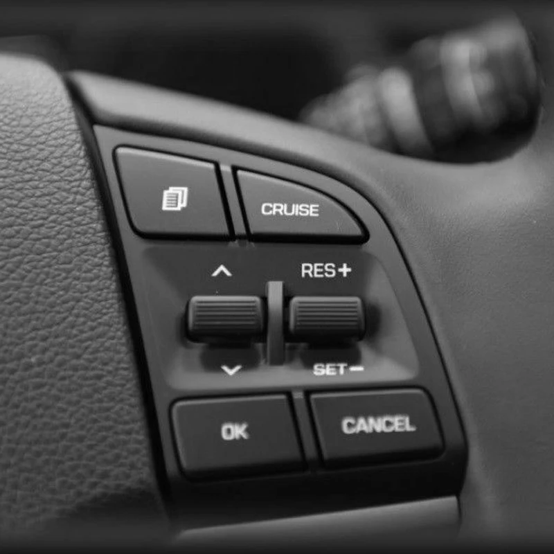 Car Steering Wheel Cruise Control Switch Speed Control Switch RH for Hyundai Tucson 2016-2018 96720-D32004X