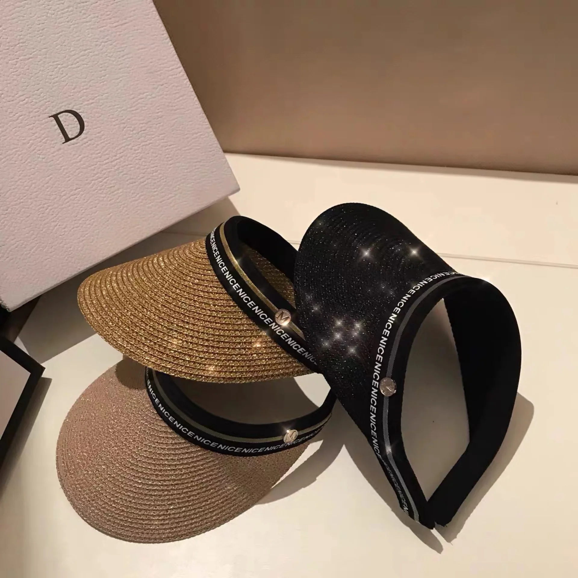 

2022 летняя модная соломенная шляпа с надписью для мужчин и женщин