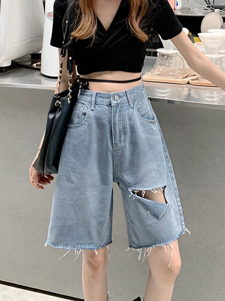 Streetwear Women High Waist Hole Frayed Loose Denim Shorts Spring Summer Female Button Retro Jeans Shorts Bottoms