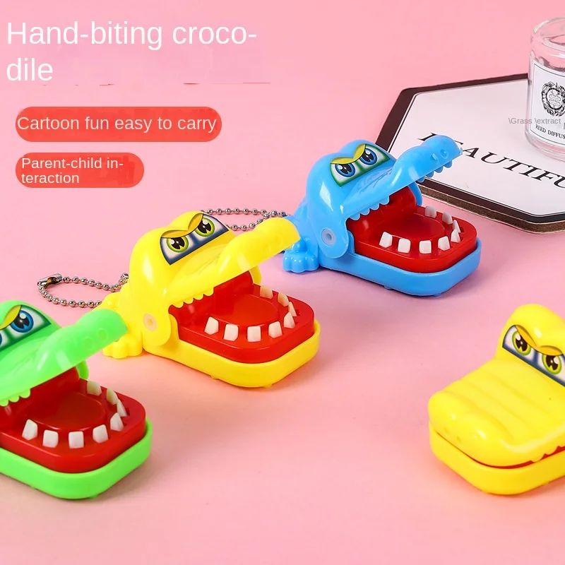 

Mini Hand-biting Crocodile Scary Toy Trick Decompression Alligator Game Children's Cool Stuff Bite Finger Keychain Children Gift