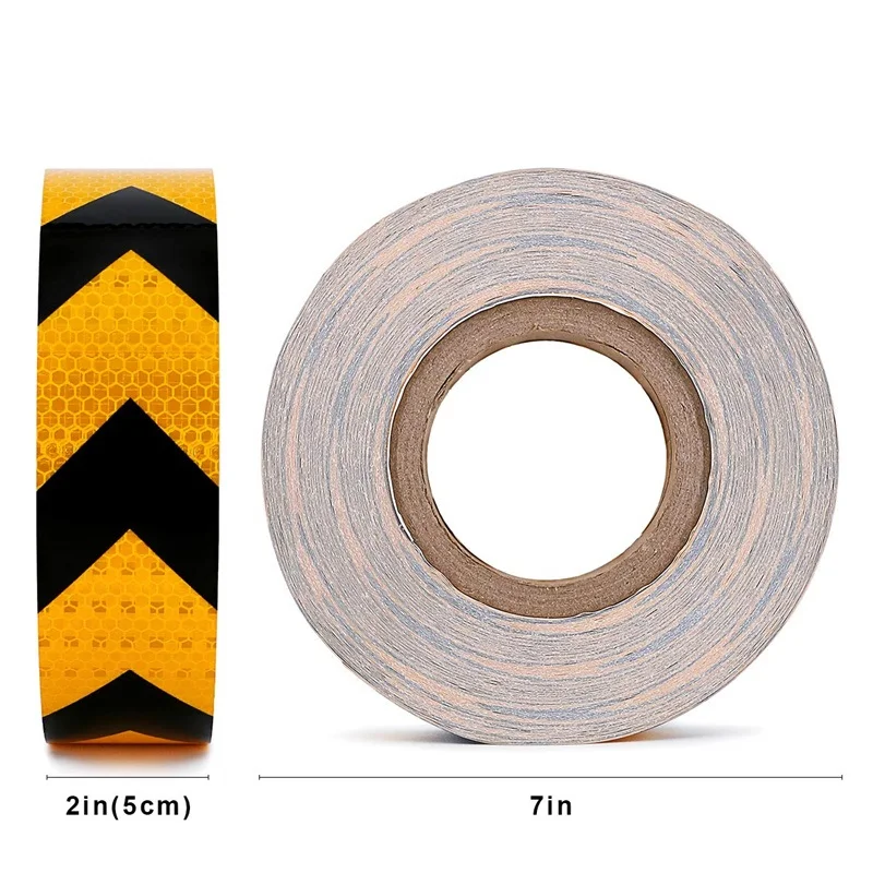 Рисунок 4 - Светоотражающая стрелка черного и желтого цвета