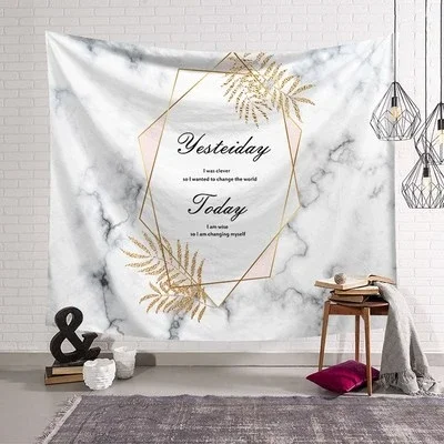 

Гобеленовая стена