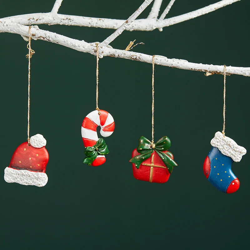 1Set Mini Resin Santa Claus Christmas Pedent Decor Tree For New Year Snowmen Xmas House Ornaments Home Decoration Christmas Toys