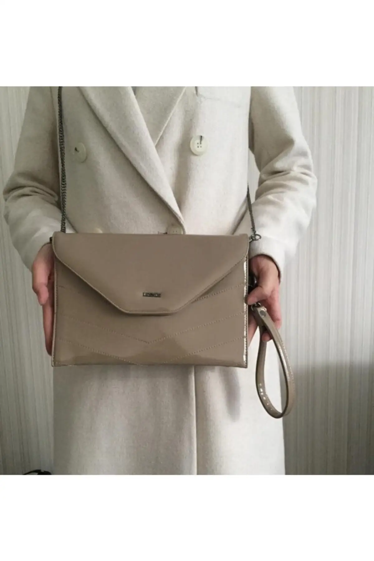 

Женская вечерняя сумка-клатч на цепочке, с цепочкой