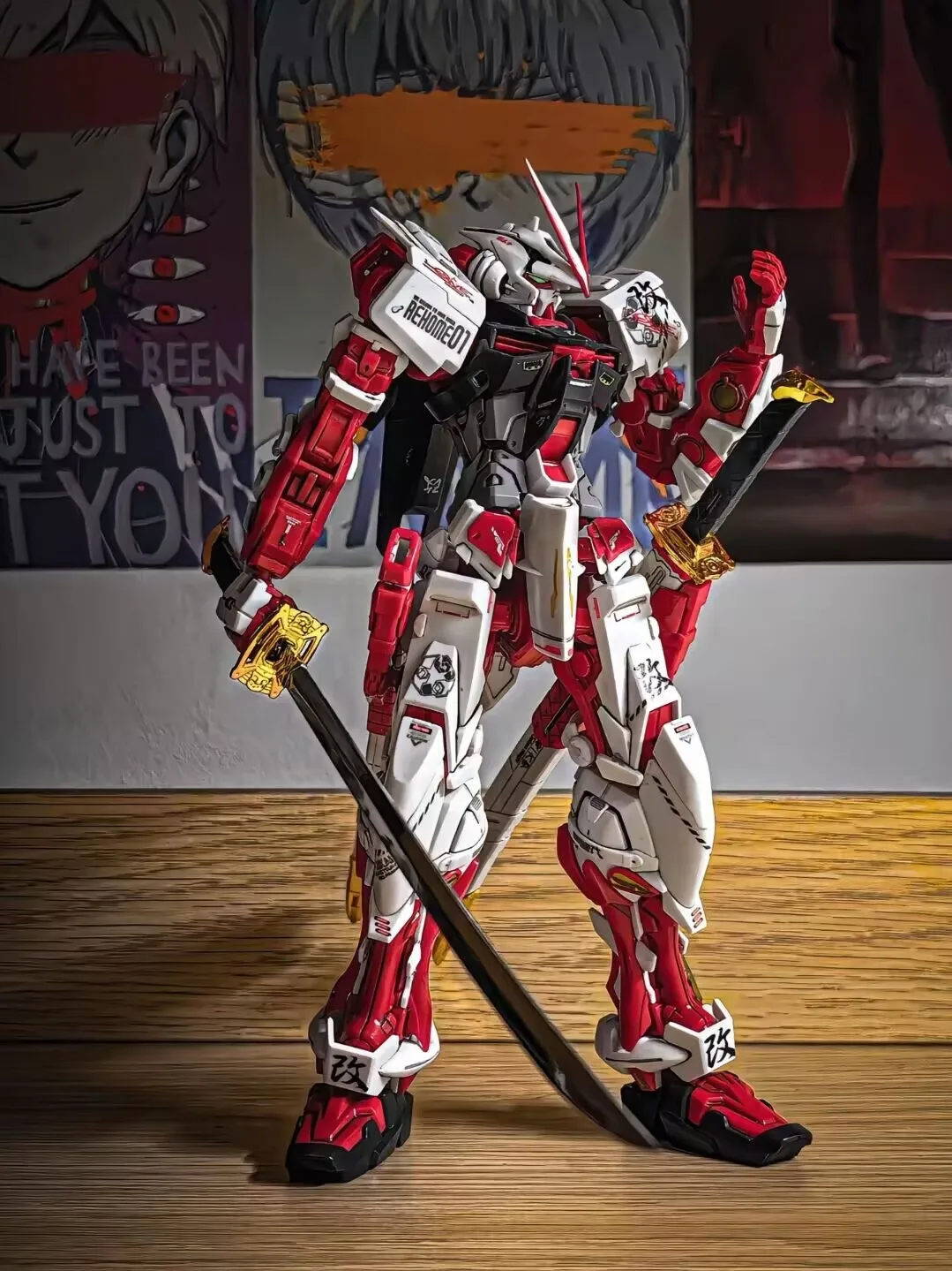 Фото В НАЛИЧИИ: Сборная модель DB 6601 MG 1/100 Astray Red Frame, пластиковый конструктор, подвижная фигурка робота с оружием, коллекционная игрушка для хобби №5