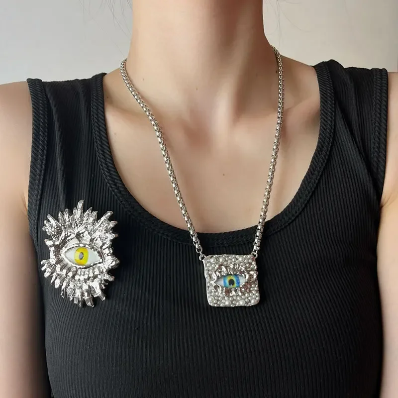 Тяжелая промышленность инкрустированные жемчугом глаза квадратный кулон