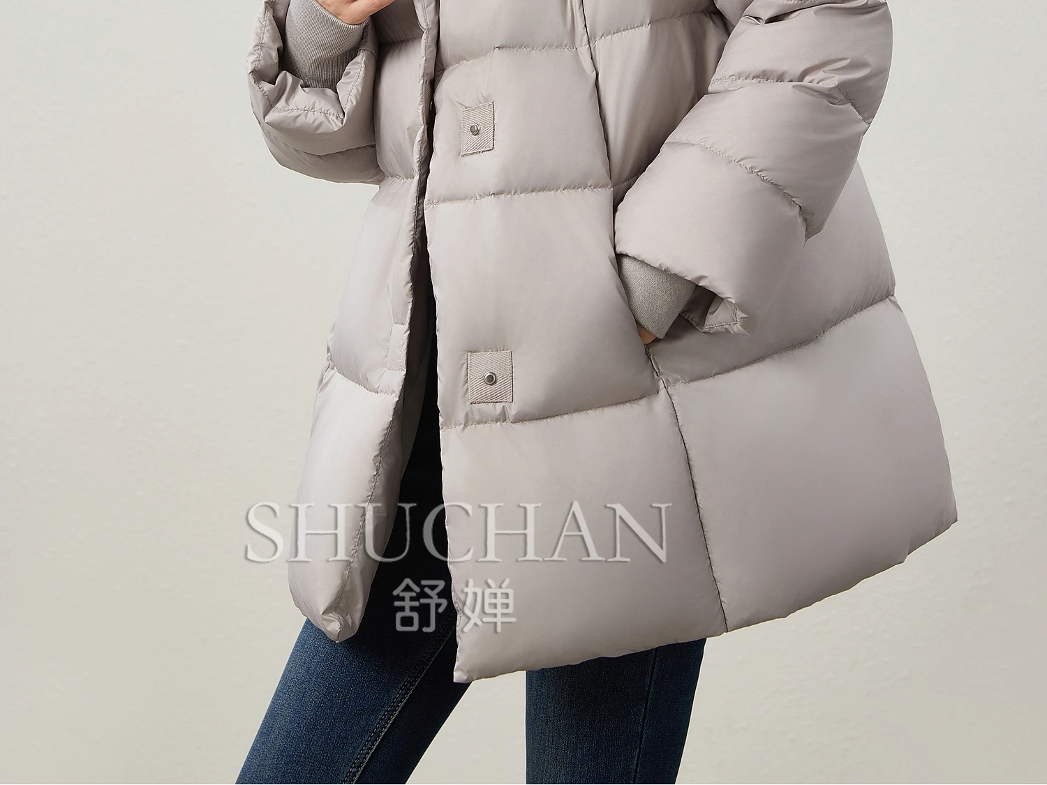 Модная вязаная куртка с воротником 90 белая из искусственной кожи на утином пуху