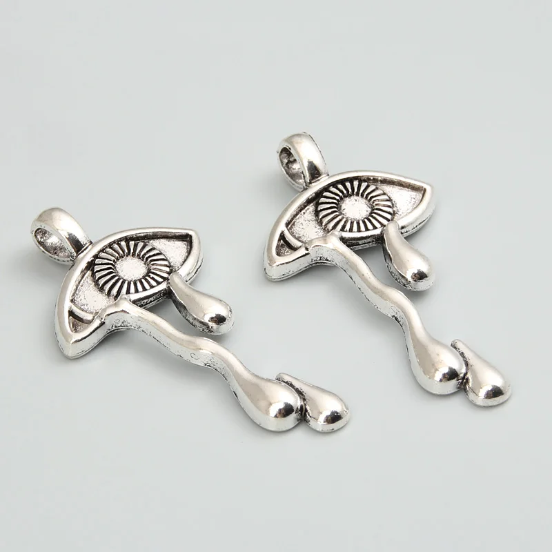 Подвеска серебряного цвета в стиле панк с глазами крови 47x24 мм 10 шт.