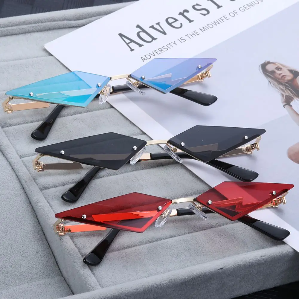 

Retro Narrow Ladies Eyewear Trending Fashion Women Sunglasses Diamond Shape True Film Lens Rimless Sun Glasses