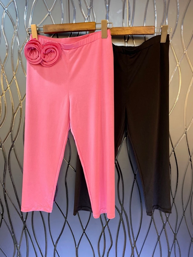 2023 new women fashion slim casual solid color waist three-dimensional flower leggings casual pants 0603