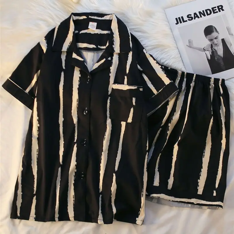 The bride and groom dress for men and women pajamas spring autumn long sleeve 2023 new household to wear winter wedding gown