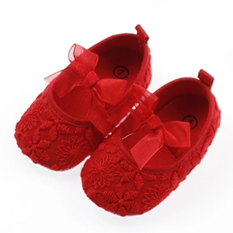 

Кружевные ботинки Kruleepo с вышивкой, пинетки для новорожденных, принцесс, девочек, малышей, мальчиков, мамы, детей, повседневная обувь на все сезоны