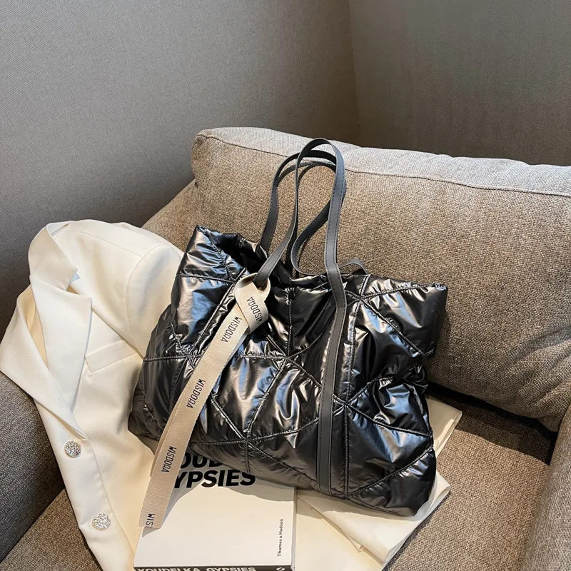 Купи CGCBAG 2022 New Large Capacity Women Tote Bag Casual Simple Female Designer Shoulder Bag Fashion Commuting Luxury Handbags за 1,346 рублей в магазине AliExpress