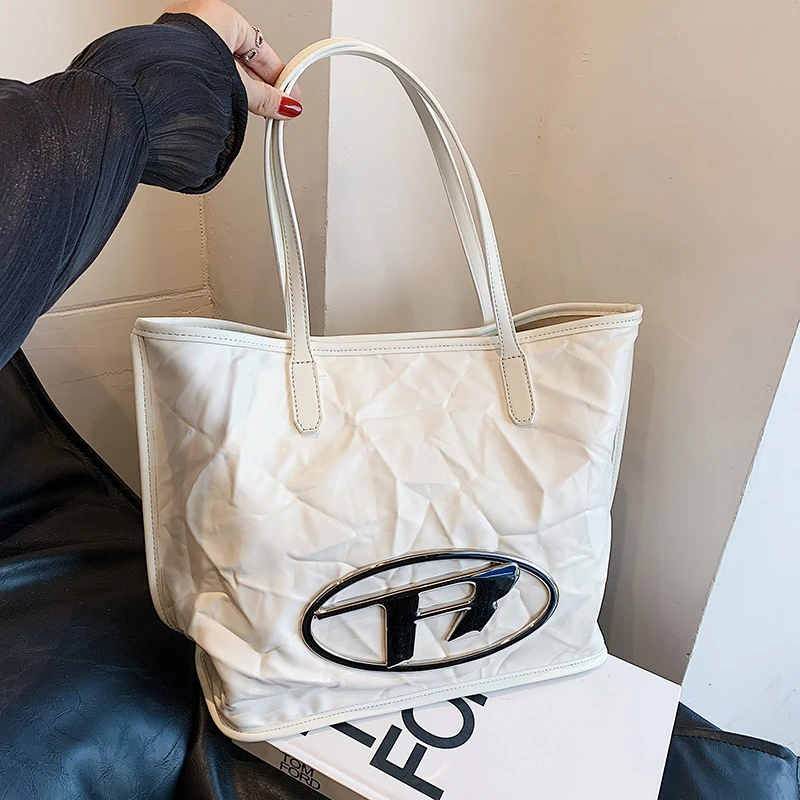 

Designer Silver Bucket Handbag Woman Luxury Simple PU Women's Tote Bag Fashion Large Capacity Shopping Shoulder Bag Female 2023