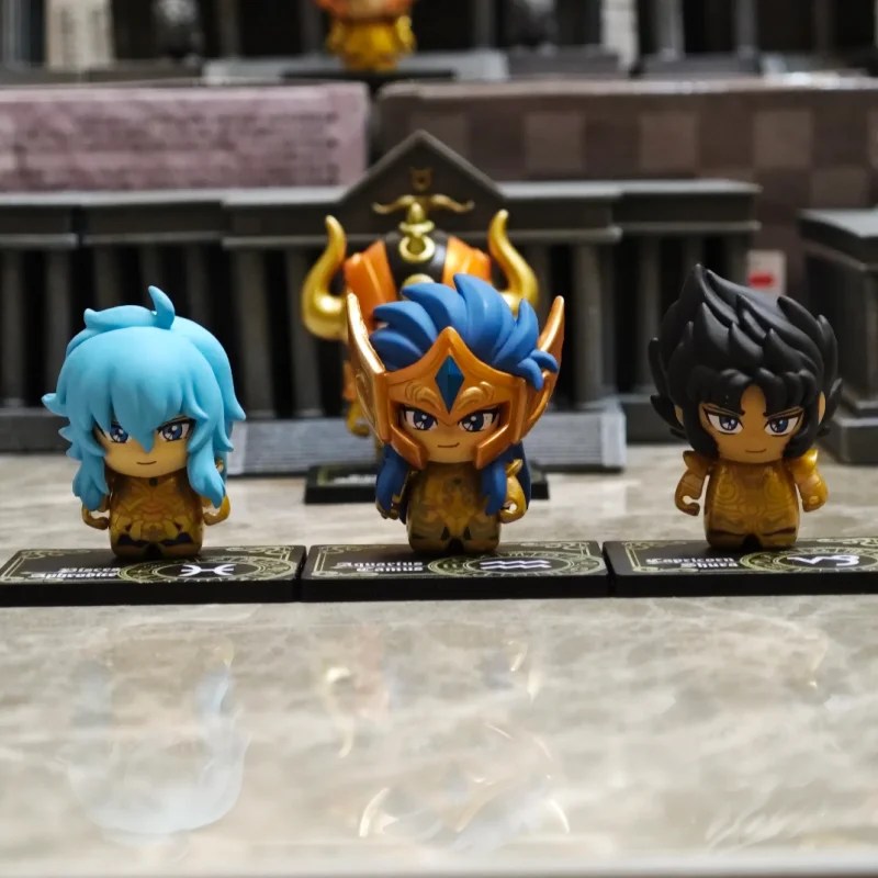 Фото Коллекционная мини-фигурка Bandai Saint Seiya Gold Cloth Myth Gashapon: Доко, Айолос, Мило – декоративное украшение для любителей аниме №4