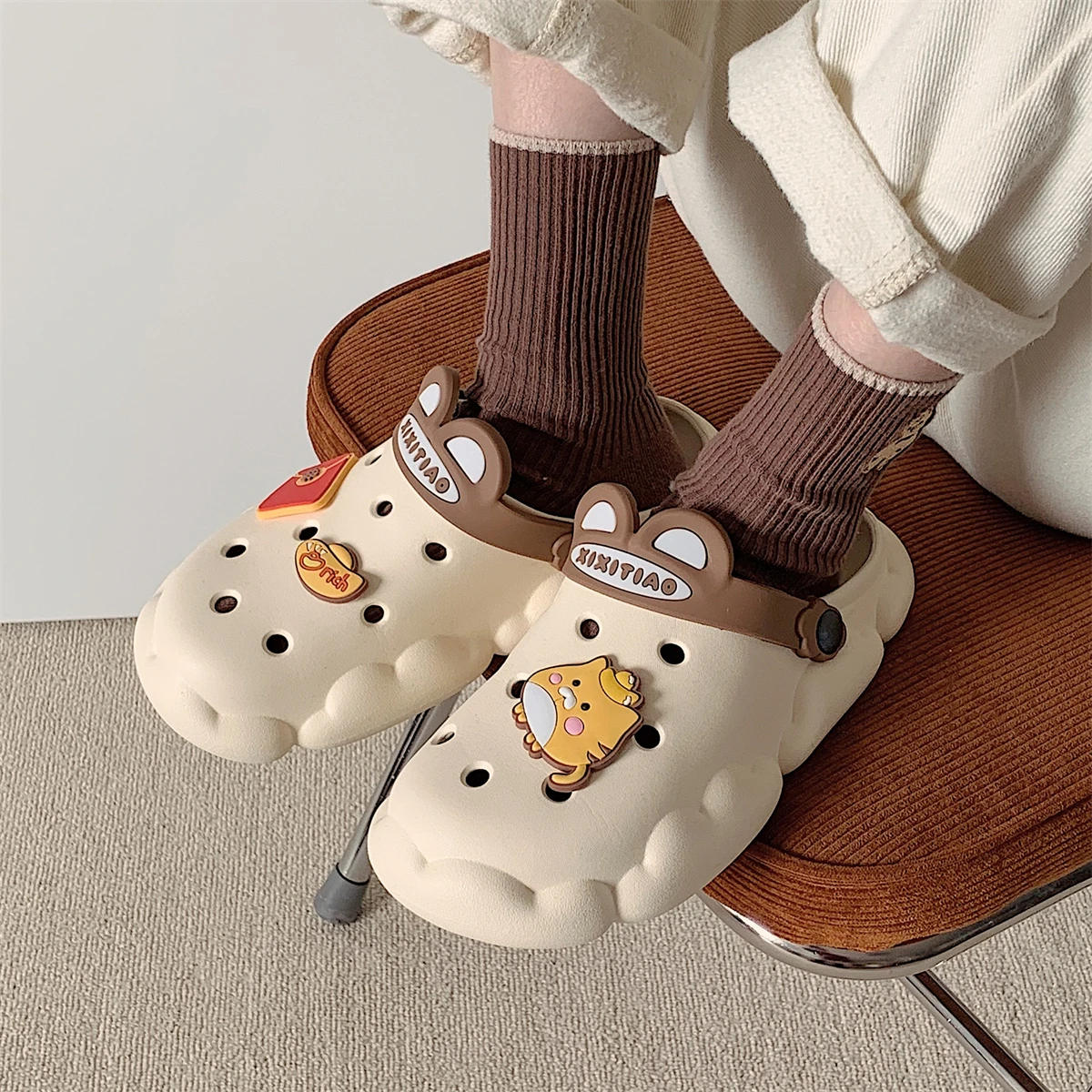 Новые Симпатичные парные туфли с глубоким вырезом Повседневные тапочки для