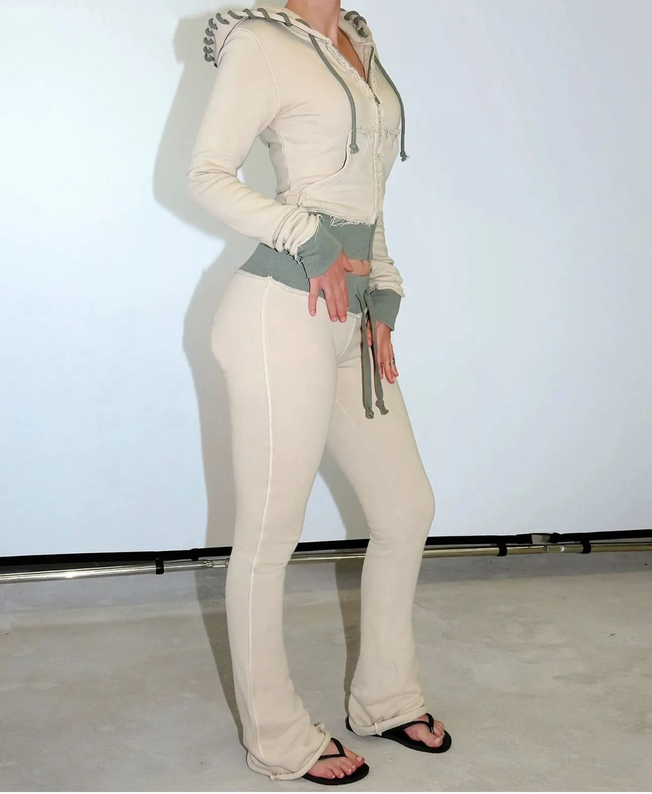 Комплекты из 2 предметов женский наряд зима 2024 тренд элегантный теплый костюм