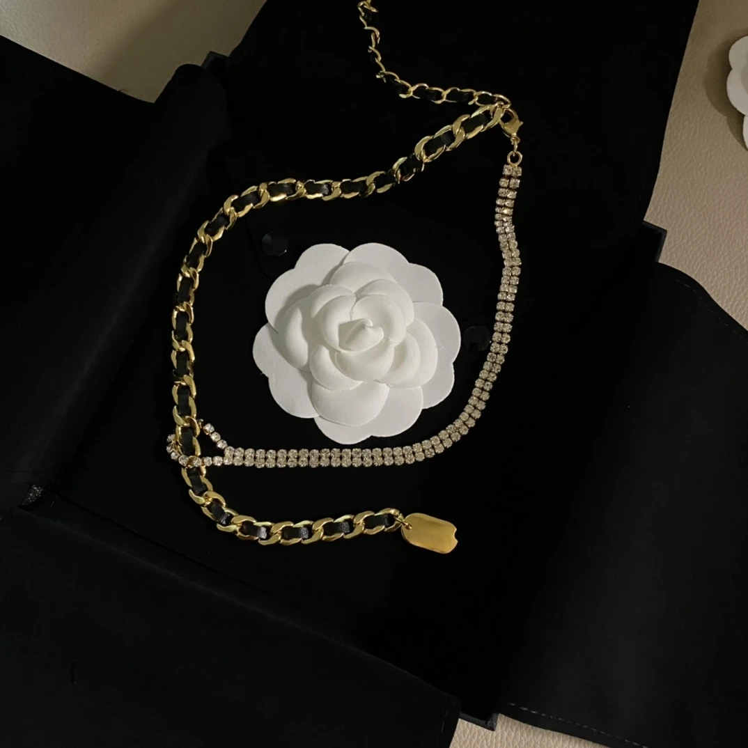 

New Leather Weave Inlaid Gemstone Asymmetric Fashion Necklace for Women