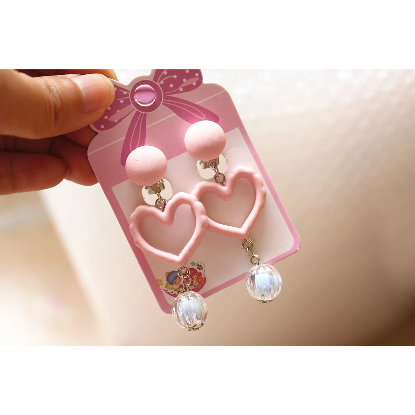 

Pink Cute Heart Beads Clip on Earrings for Kids Girls Earrings Jewelry No Pierced Children Clip on Earrings Birthday Gifts