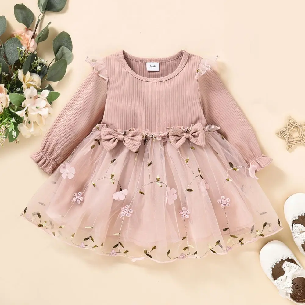

Милое платье для маленьких девочек, Осеннее трикотажное платье трапециевидной формы с длинным рукавом, цветочной вышивкой и бантом, весенн...