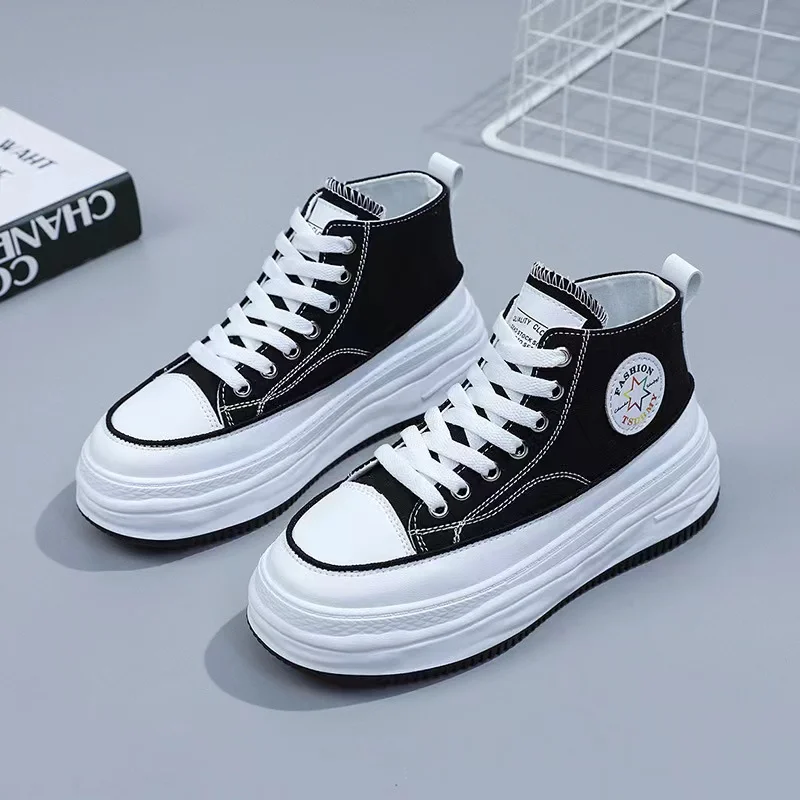 Spring and Autumn New Versatile Canvas Shoes Thick Sole Breathable Comfortable Board Shoes Soft Sole Korean Edition Trend