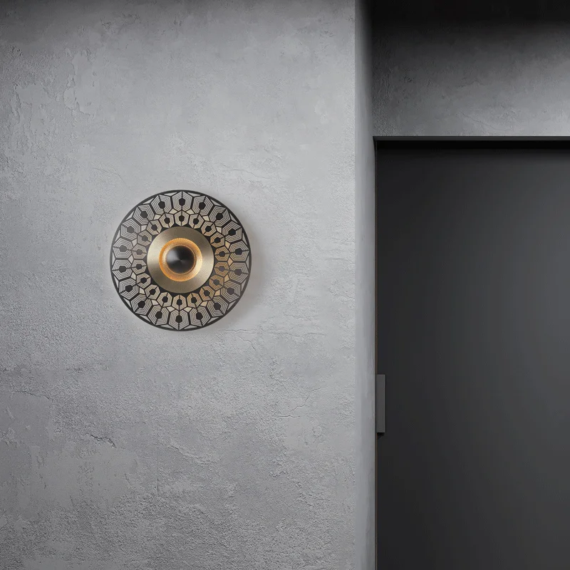 Креативный резной настенный светильник с отверстиями из меди декоративное