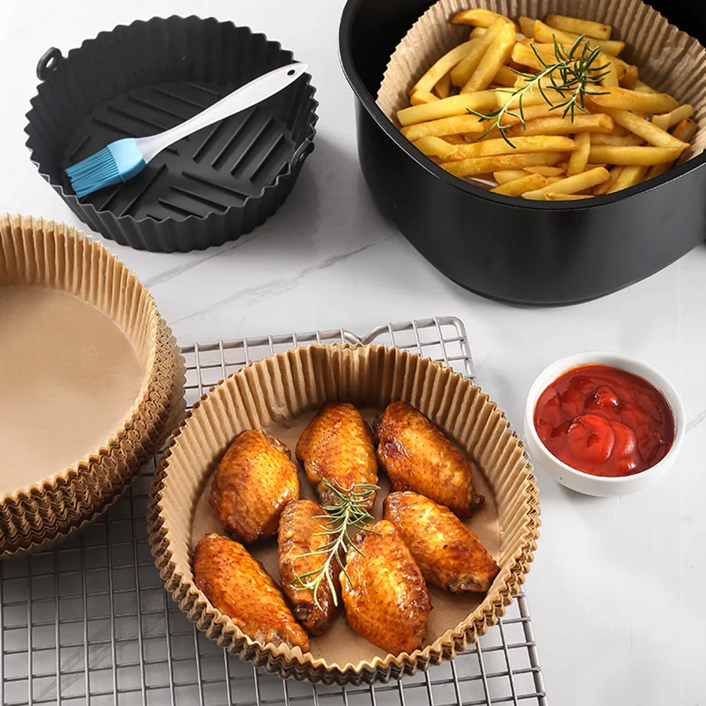 

50pcs/100pcs Air Fryer Disposable Paper Liner with Silicone Pot Round Food-Grade Basket Oil-proof Liner Reusable Pot with Brush