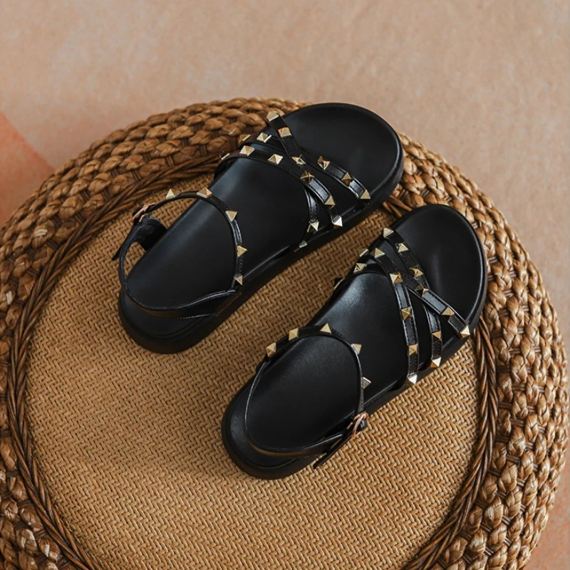 Luxury Designer Sandals Women Summer New Rivet Platform Gladiator Shoes Soft Sole Black Female Chunky Sandals Beach Casual Flats