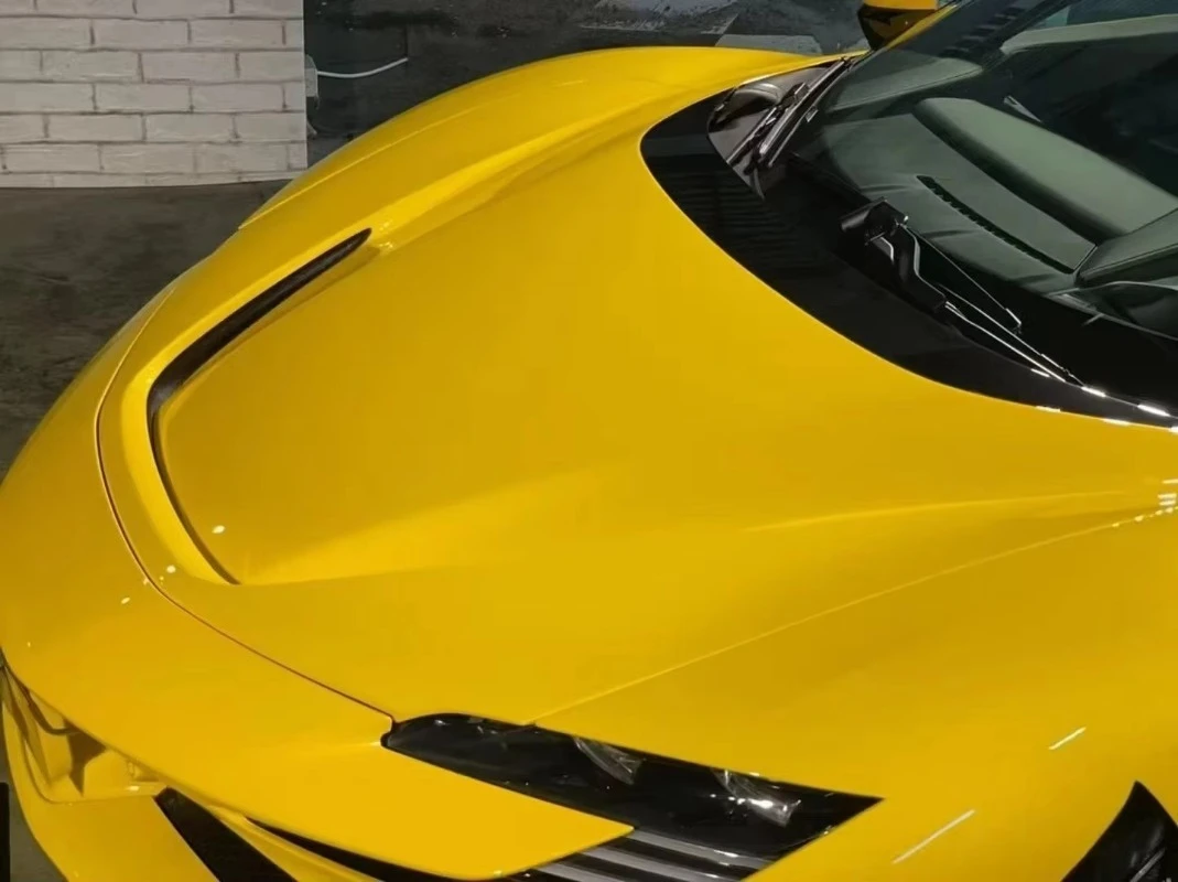 Фото Новый высококачественный капот из углеродного волокна SF90 Stradale в стиле OEM, полностью сухой, с болтами, видимым внутренним и внешним плетением. №3