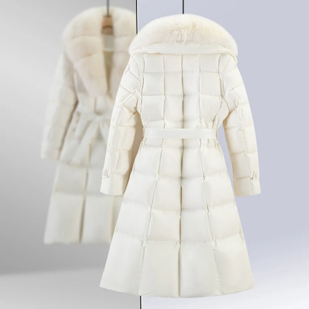 Женская шуба из натурального меха