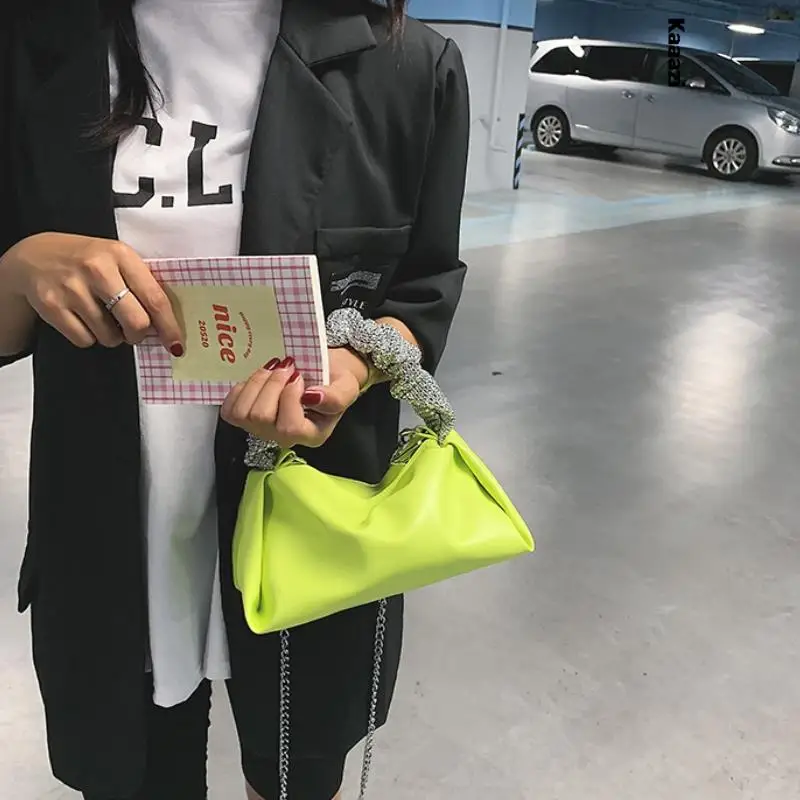 

Новинка 2023, дамские сумочки, роскошная дизайнерская кожаная маленькая сумка через плечо с цепочкой, Высококачественная сумка на плечо, новая классическая модная