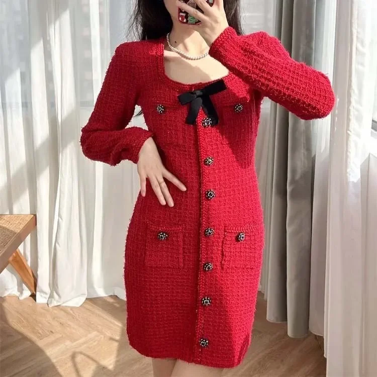 Весна 2024 новогоднее красное твидовое трикотажное платье с длинными рукавами