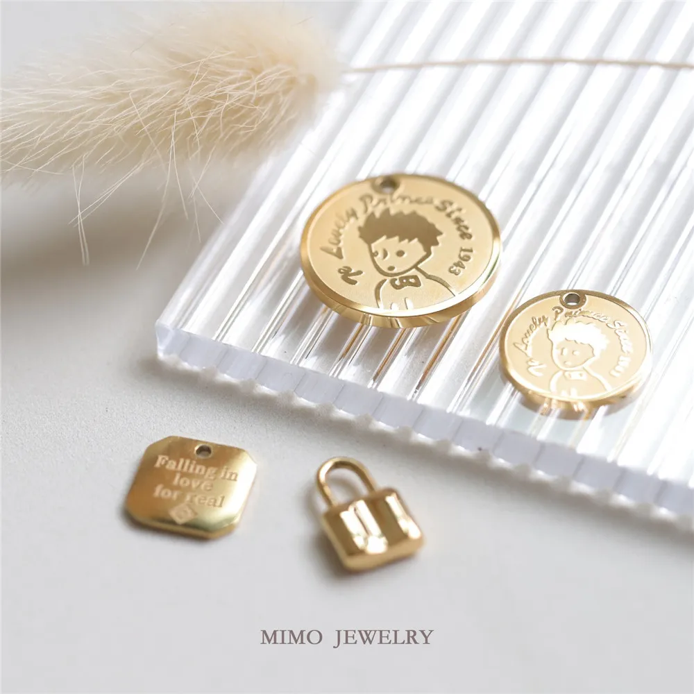 

MIMO JEWELRY Titanium steel oven with gilt lock lettering little prince pendant DIY necklace bracelet pendant