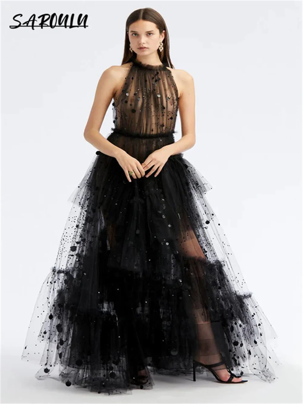 Женское вечернее платье