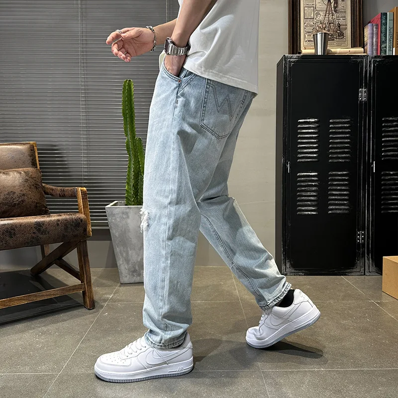 Street Fashion Men Jeans Loose Fit Retro Light Blue Hole Ripped Jeans Men Wide Leg Harem Trousers Designer Hip Hop Pants Hombre