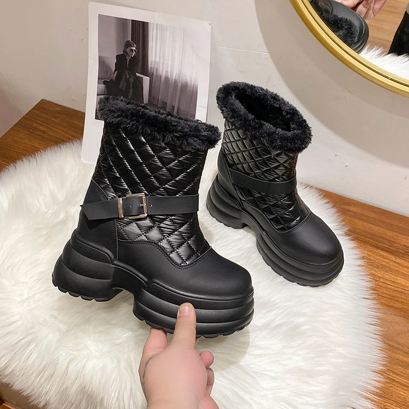 

Women Warm Plush Snow Boots New Winter Waterproof Leather Boots 10CM Heels Chunky Sneakers Thick Fur High Platform Ankle Boots