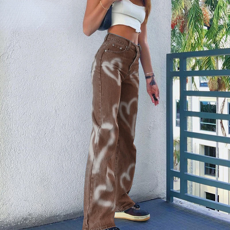 

2022New Brown Baggy Girl Jeans Women Heart Print New Aesthetic Vintage 90s Streetwear Denim Trousers Low Waist Straight Pants