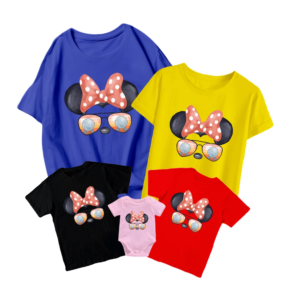 

Disney Minnie Mouse Unisex Adult Top New Wearing Sunglasses Series Kids Short Sleeve Baby Romper Family Matching T-Shirt