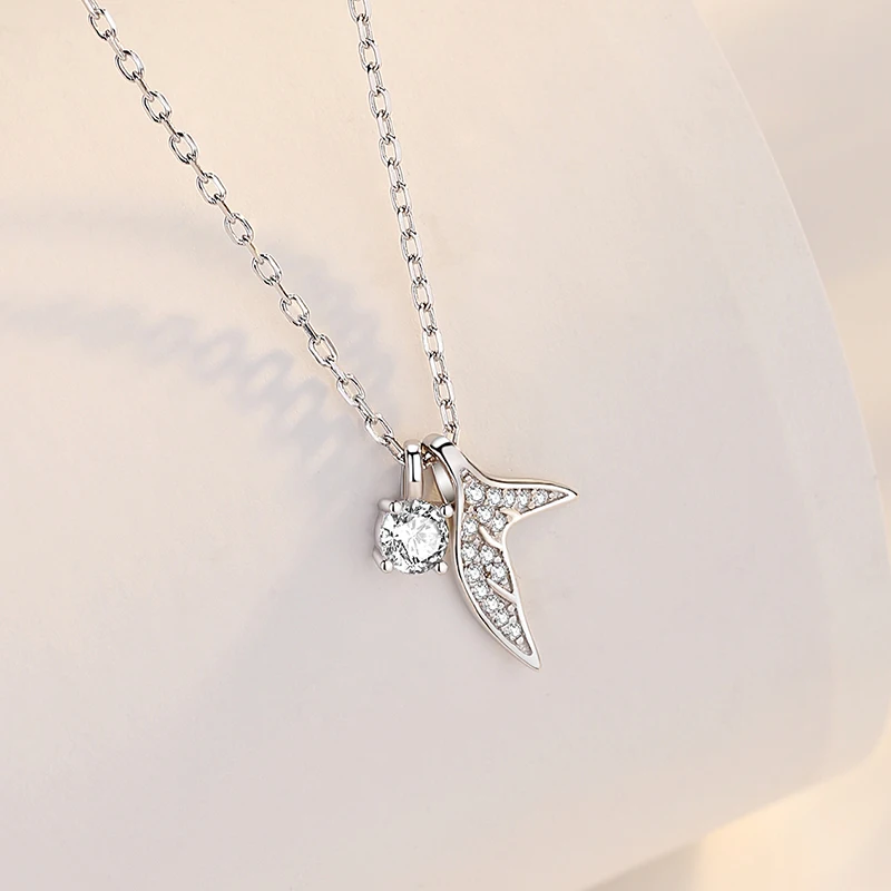 Женское колье из серебра 925 пробы с фианитом и хвостом русалки