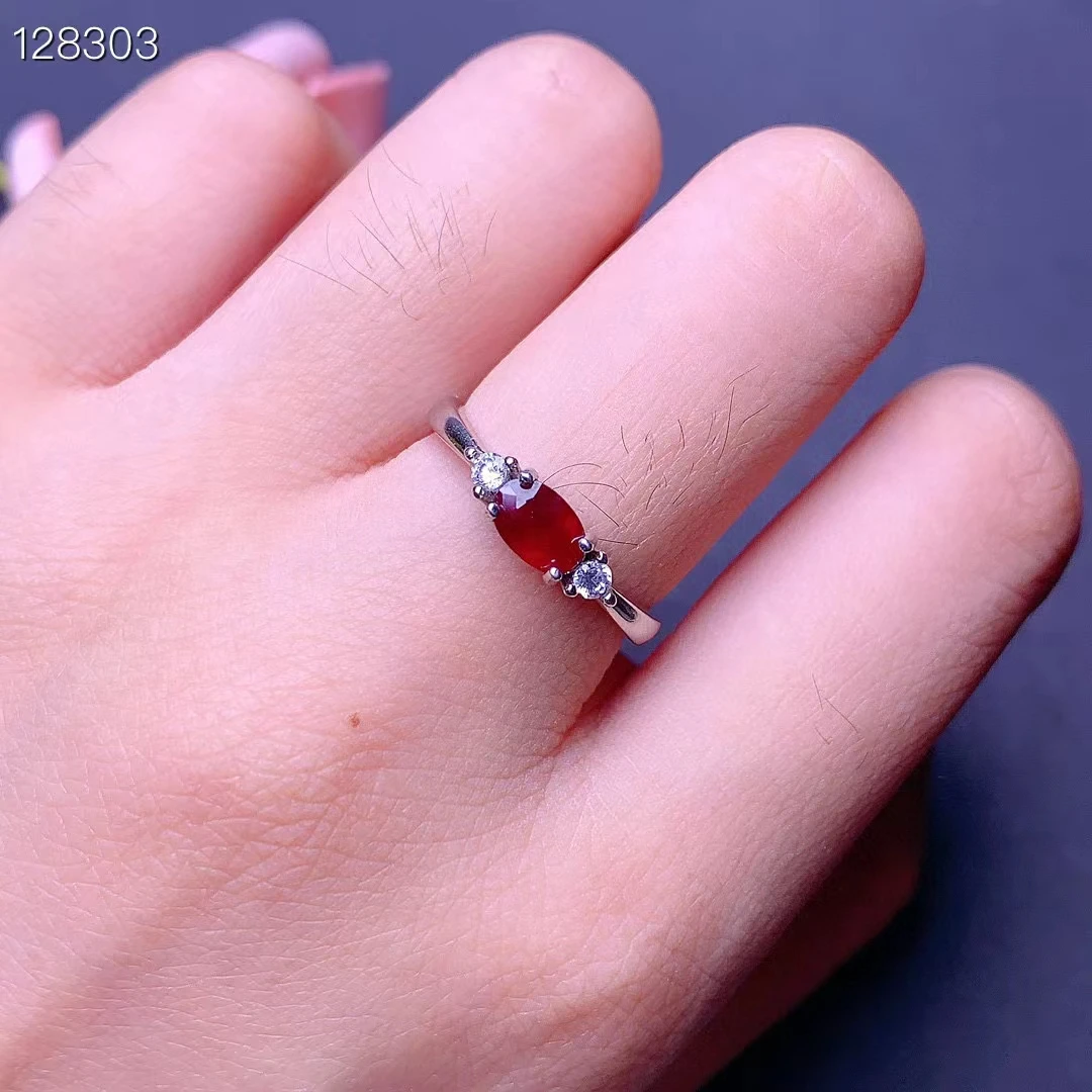 Ювелирные изделия из серебра 925 пробы с натуральным Рубином толщиной карат