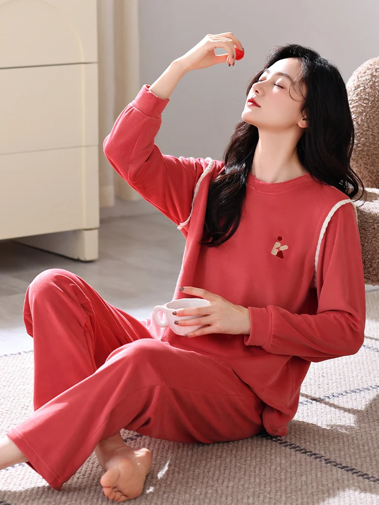 Пижамы женские зимние из кораллового флиса утолщенная флисовая подкладка