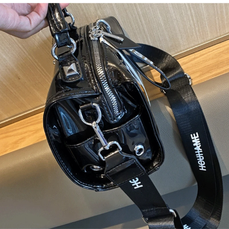 New Arrival Crossbody Bags for Women Shining Leather Bolsa Feminina Pillow Top Hanle Purses and Handbags Women Shoulder Bag