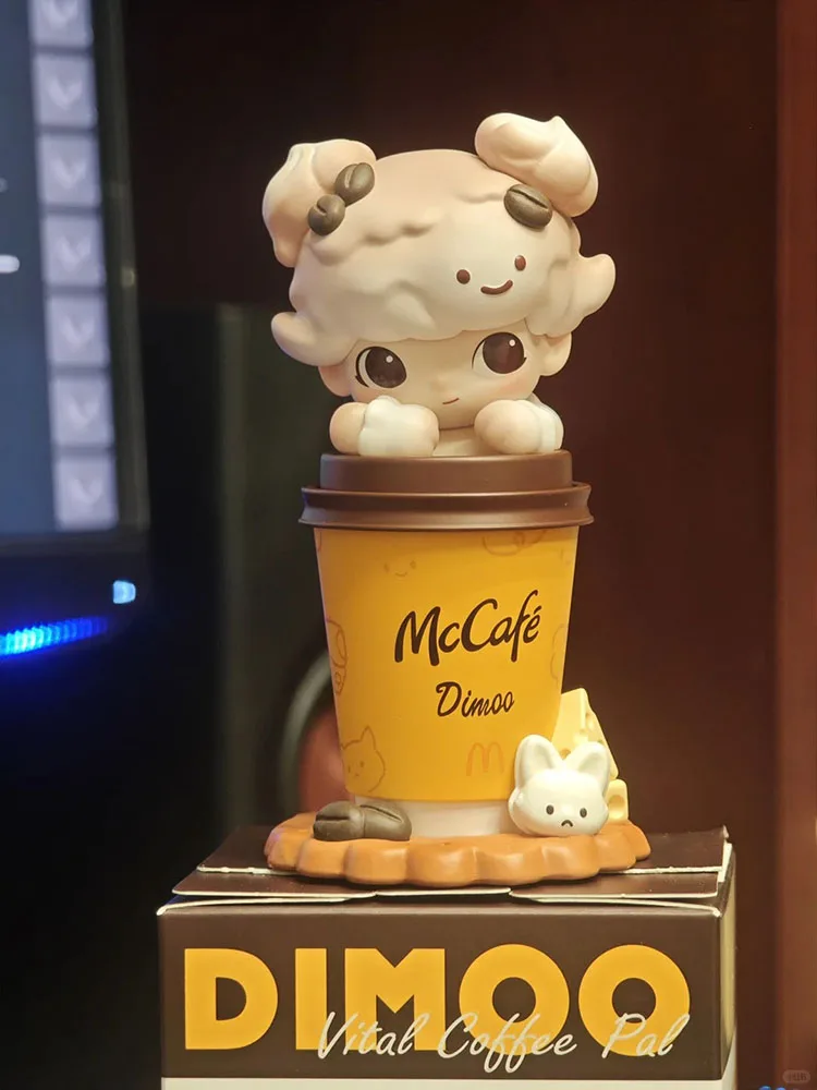Коллекционная фигурка Pop Mart X McDonalds Dimoo McFlurry McCafe в тематике Cherry Blossom, декор для рабочего стола, для коллекционеров аниме (art.: 3920d883e4ecd) - 3920d883e4ecd