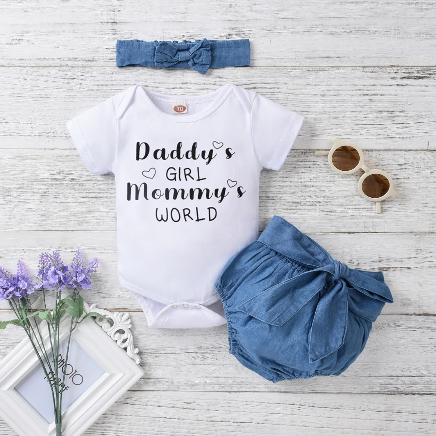 

Summer Baby Girls Clothes Letter Short Sleeve Bodysuit Bow Solid Color Shorts Headband Infant Clothing Set