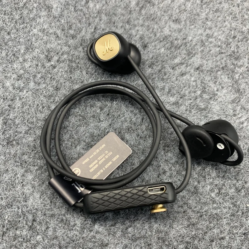 Беспроводная Bluetooth-гарнитура с глубокими басами и поддержкой Aptx |