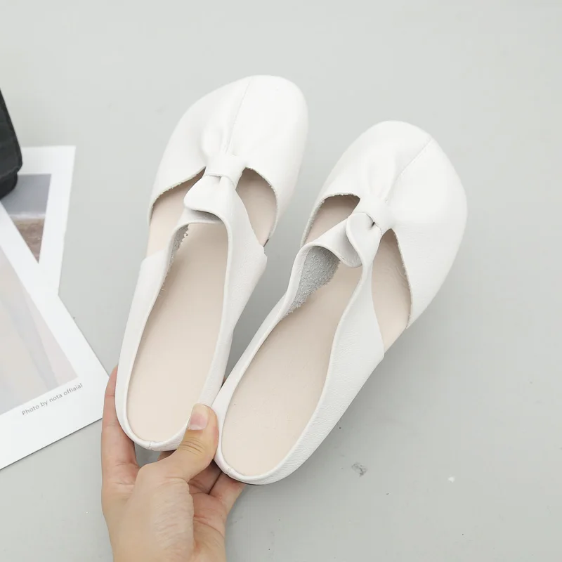 

Summer 2022 Flats Lady Sandals Slippers Genuine Leather Slip on Retro Women Mules Outdoor Slipper Shoes Woman Slides
